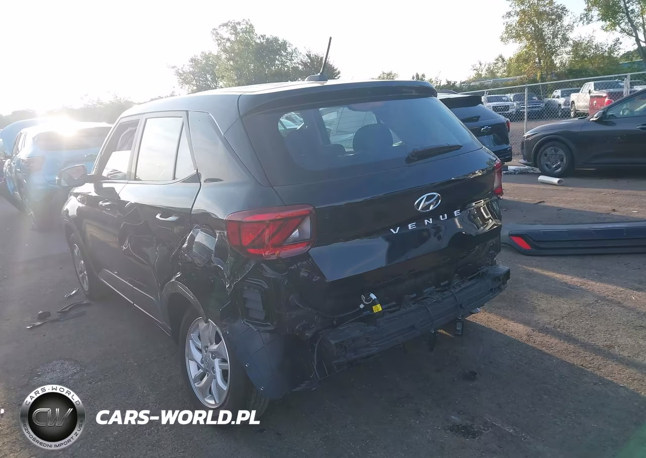 2025 Hyundai Venue Se VIN:KMHRB8A38SU384447 - 3