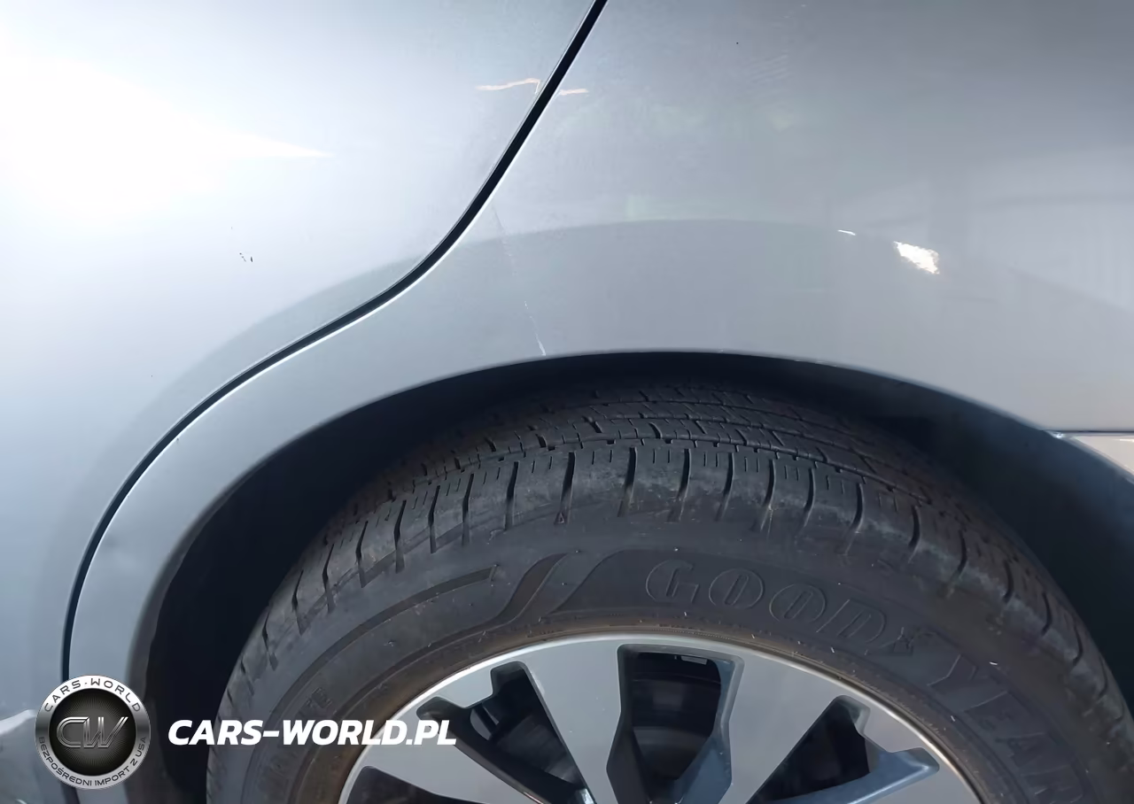 2015 Subaru Outback 2.5I Limited VIN:4S4BSALC7F3275883 - 6