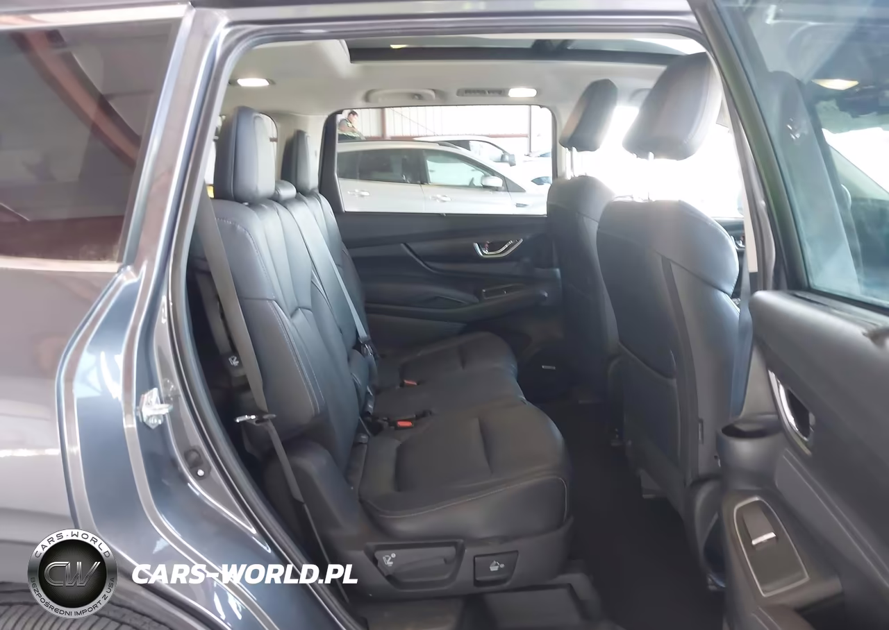 2025 Subaru Ascent Limited 8-Passenger VIN:4S4WMALD8S3431170 - 8