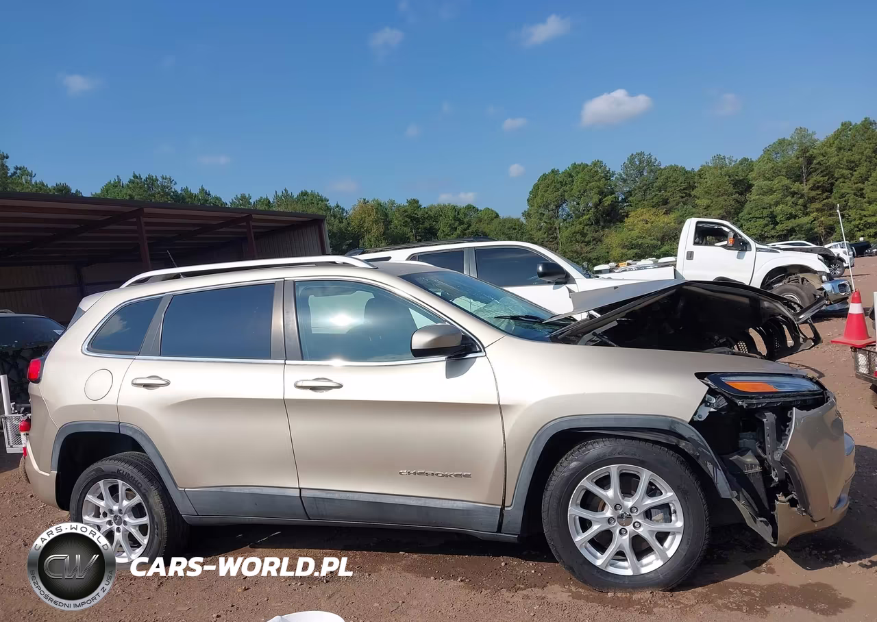 2014 Jeep Cherokee Latitude VIN:1C4PJLCB2EW226006 - 14