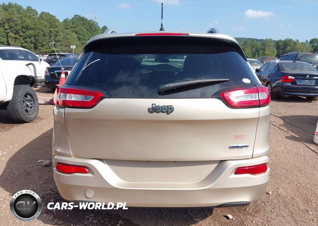 2014 Jeep Cherokee Latitude VIN:1C4PJLCB2EW226006 - 17