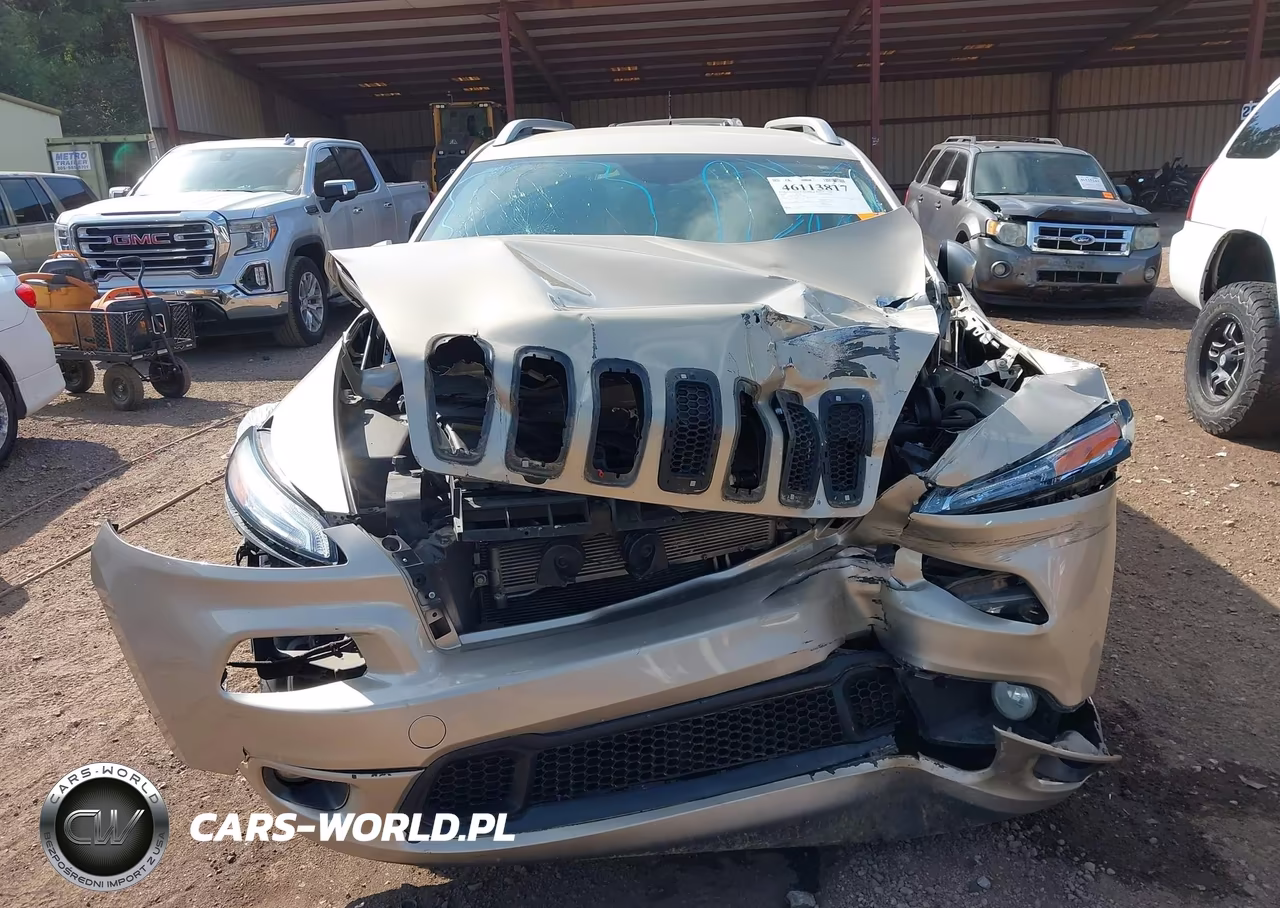 2014 Jeep Cherokee Latitude VIN:1C4PJLCB2EW226006 - 6