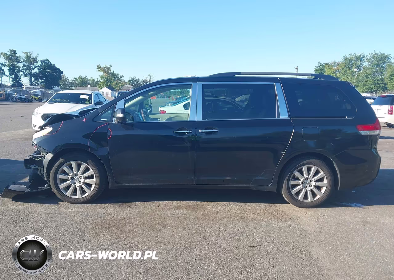 2013 Toyota Sienna Limited 7 Passenger VIN:5TDDK3DC1DS057098 - 14