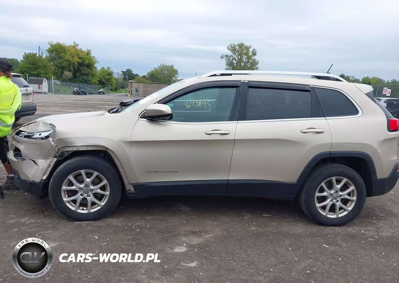 2014 Jeep Cherokee Latitude VIN:1C4PJMCB3EW244259 - 14