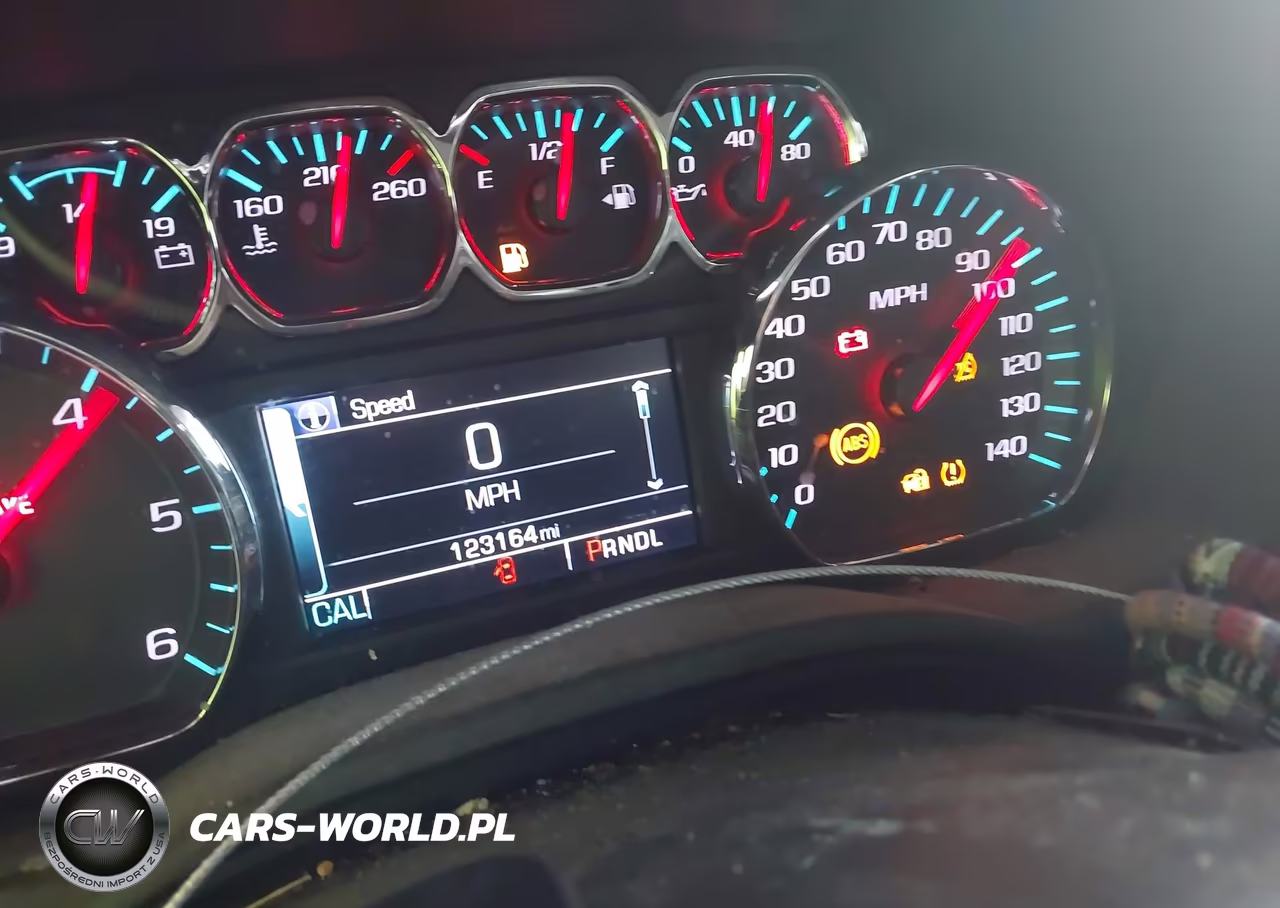 2017 Chevrolet Suburban Ls VIN:1GNSCGKCXHR261456 - 7