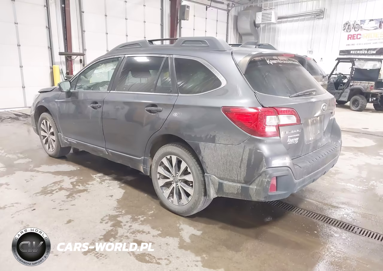 2018 Subaru Outback 2.5I Premium VIN:4S4BSAFC3J3298873 - 3