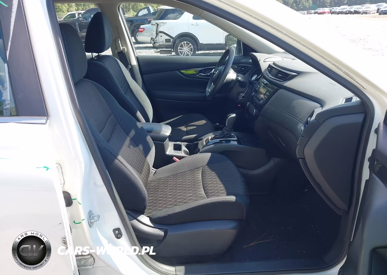 2017 Nissan Rogue S VIN:5N1AT2MV6HC739070 - 5