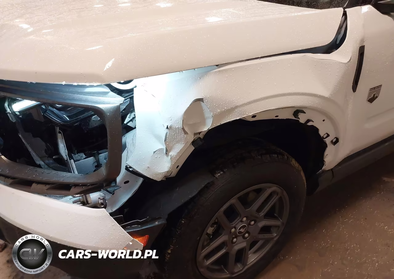 2025 Ford Bronco Sport Big Bend VIN:3FMCR9BN8SRE09586 - 17