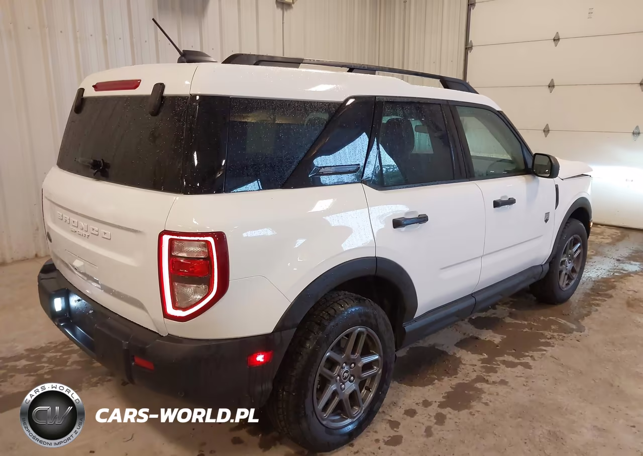 2025 Ford Bronco Sport Big Bend VIN:3FMCR9BN8SRE09586 - 4