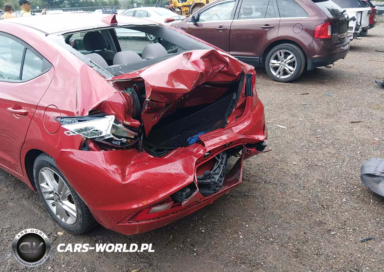 2019 Hyundai Elantra Sel VIN:5NPD84LFXKH453808 - 19