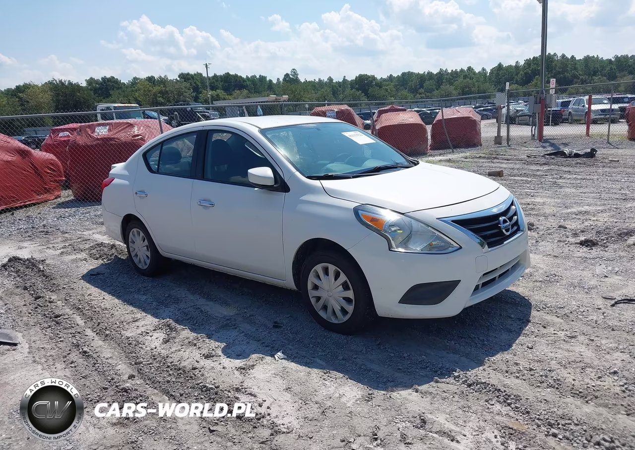 2017 Nissan Versa 1.6 Sv – zdjęcie 1 z 11