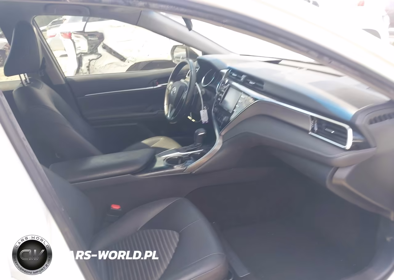 2018 Toyota Camry Se VIN:JTNB11HK8J3021417 - 5