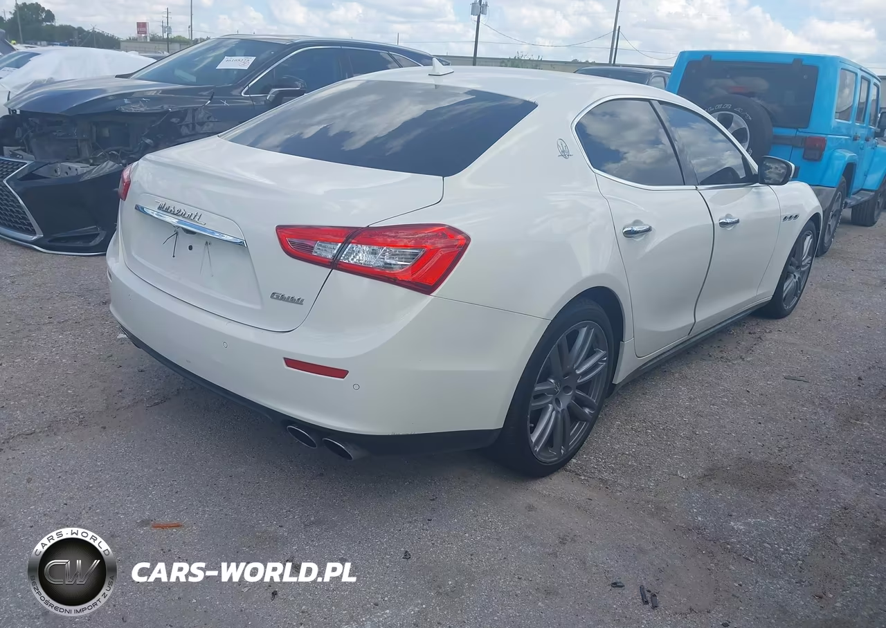 2017 Maserati Ghibli VIN:ZAM57XSA7H1218745 - 4