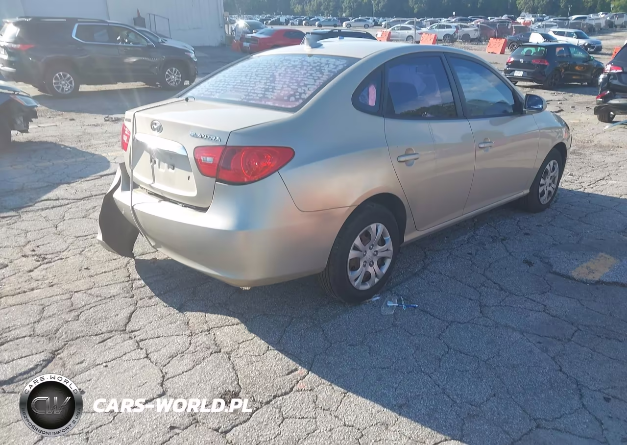 2010 Hyundai Elantra Gls VIN:KMHDU4AD7AU101377 - 4