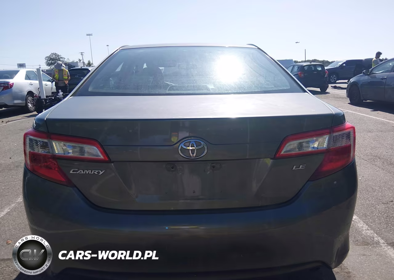 2013 Toyota Camry Le VIN:4T4BF1FK5DR279824 - 15