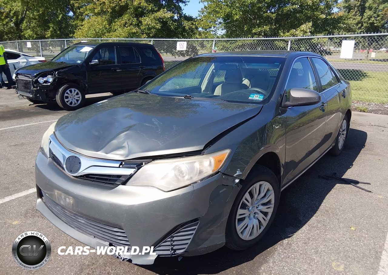 2013 Toyota Camry Le VIN:4T4BF1FK5DR279824 - 2