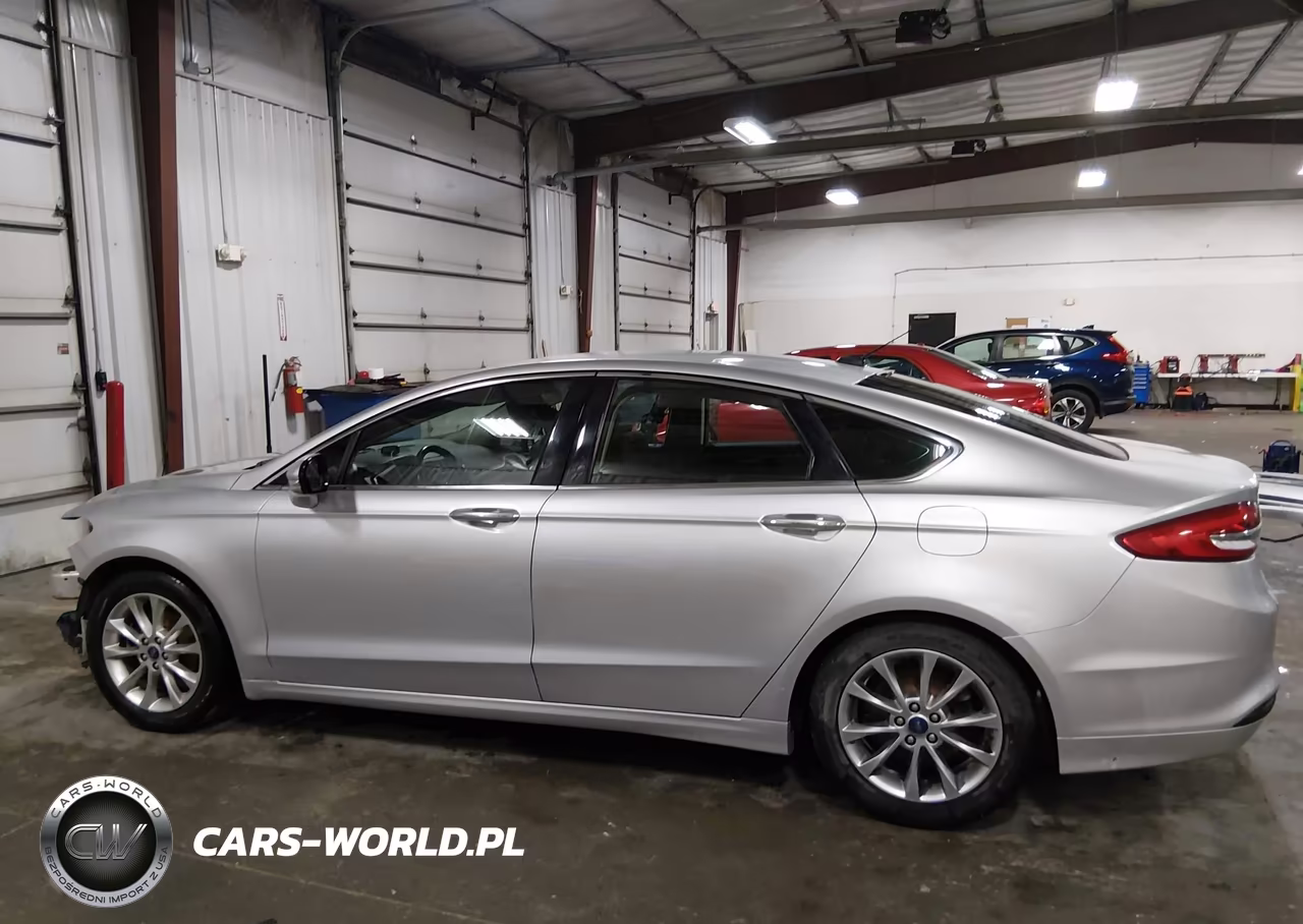 2017 Ford Fusion Se VIN:3FA6P0HD8HR312324 - 15