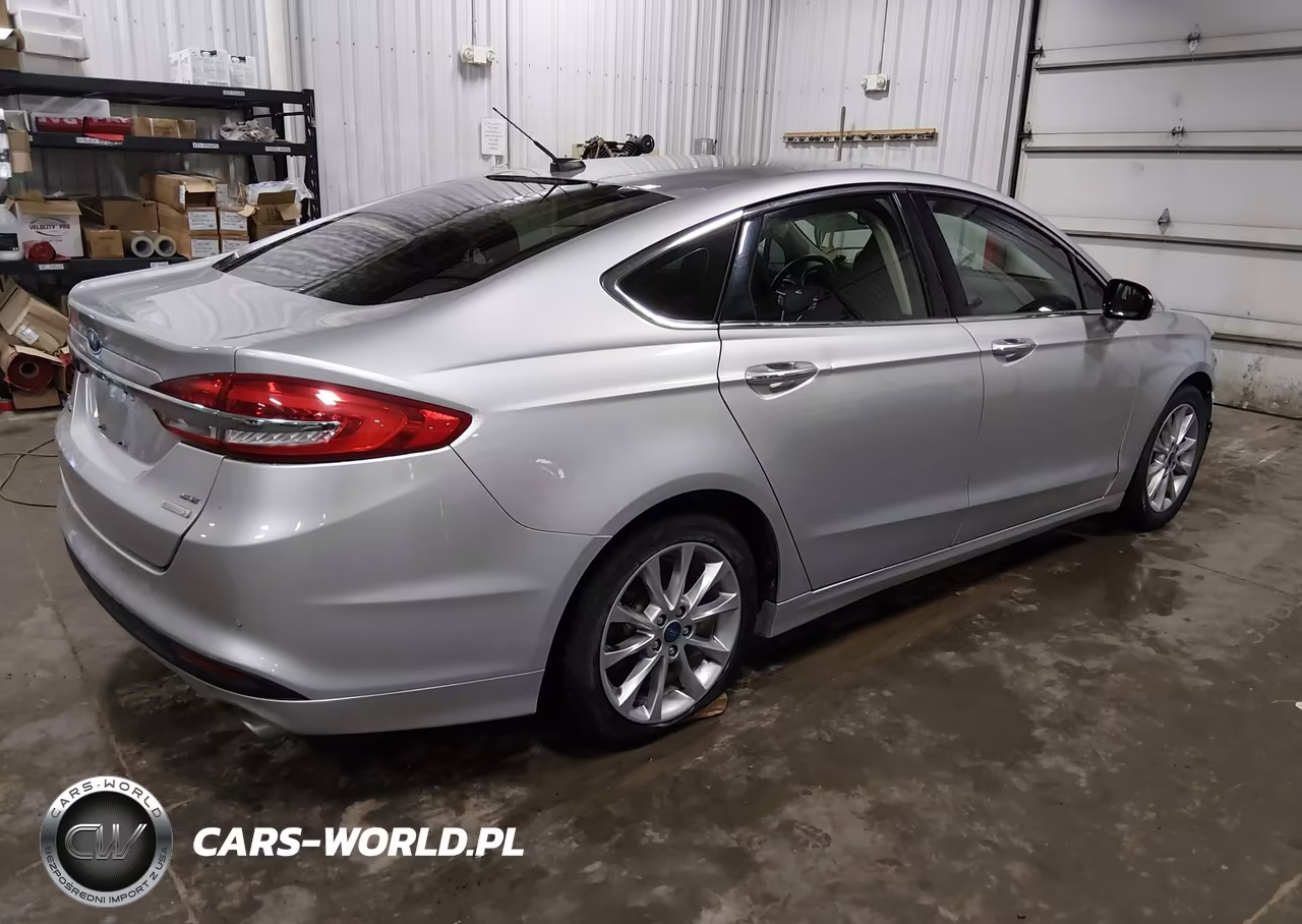 2017 Ford Fusion Se VIN:3FA6P0HD8HR312324 - 4
