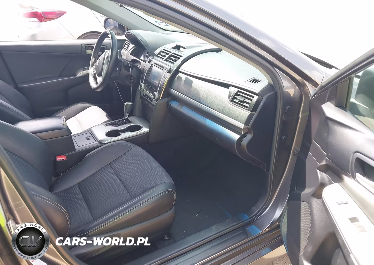2014 Toyota Camry Se VIN:4T1BF1FK4EU367811 - 5