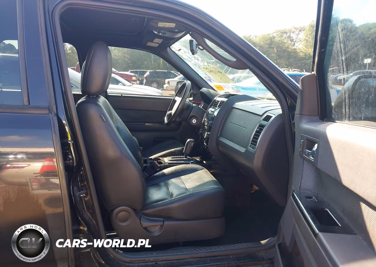 2010 Ford Escape Limited VIN:1FMCU0EG3AKC95460 - 5