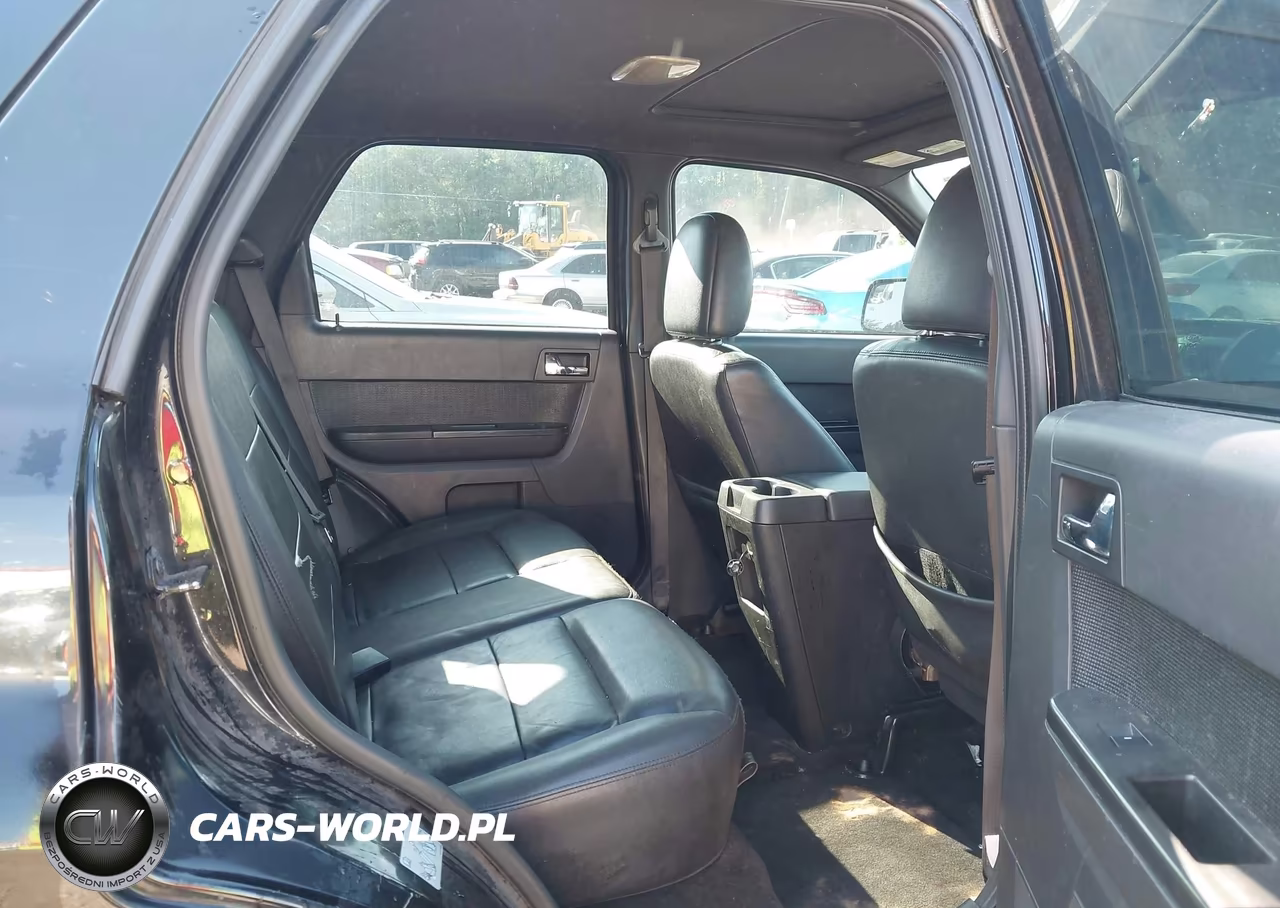 2010 Ford Escape Limited VIN:1FMCU0EG3AKC95460 - 8
