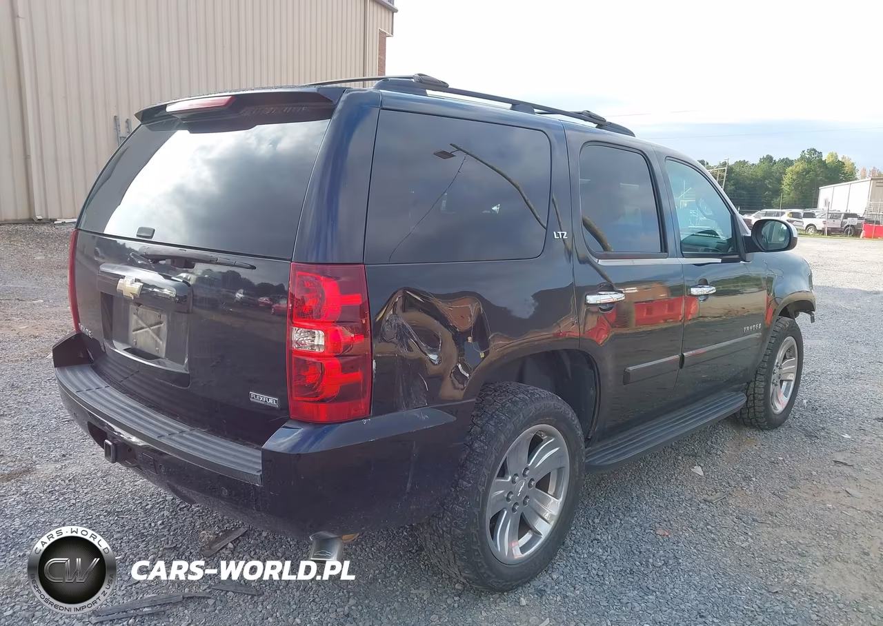2008 Chevrolet Tahoe Ltz VIN:1GNFK130X8R161802 - 4