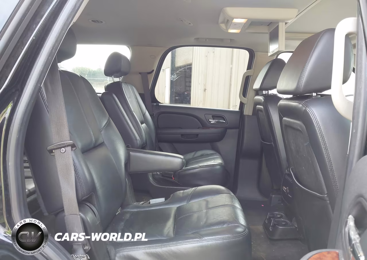 2008 Chevrolet Tahoe Ltz VIN:1GNFK130X8R161802 - 8