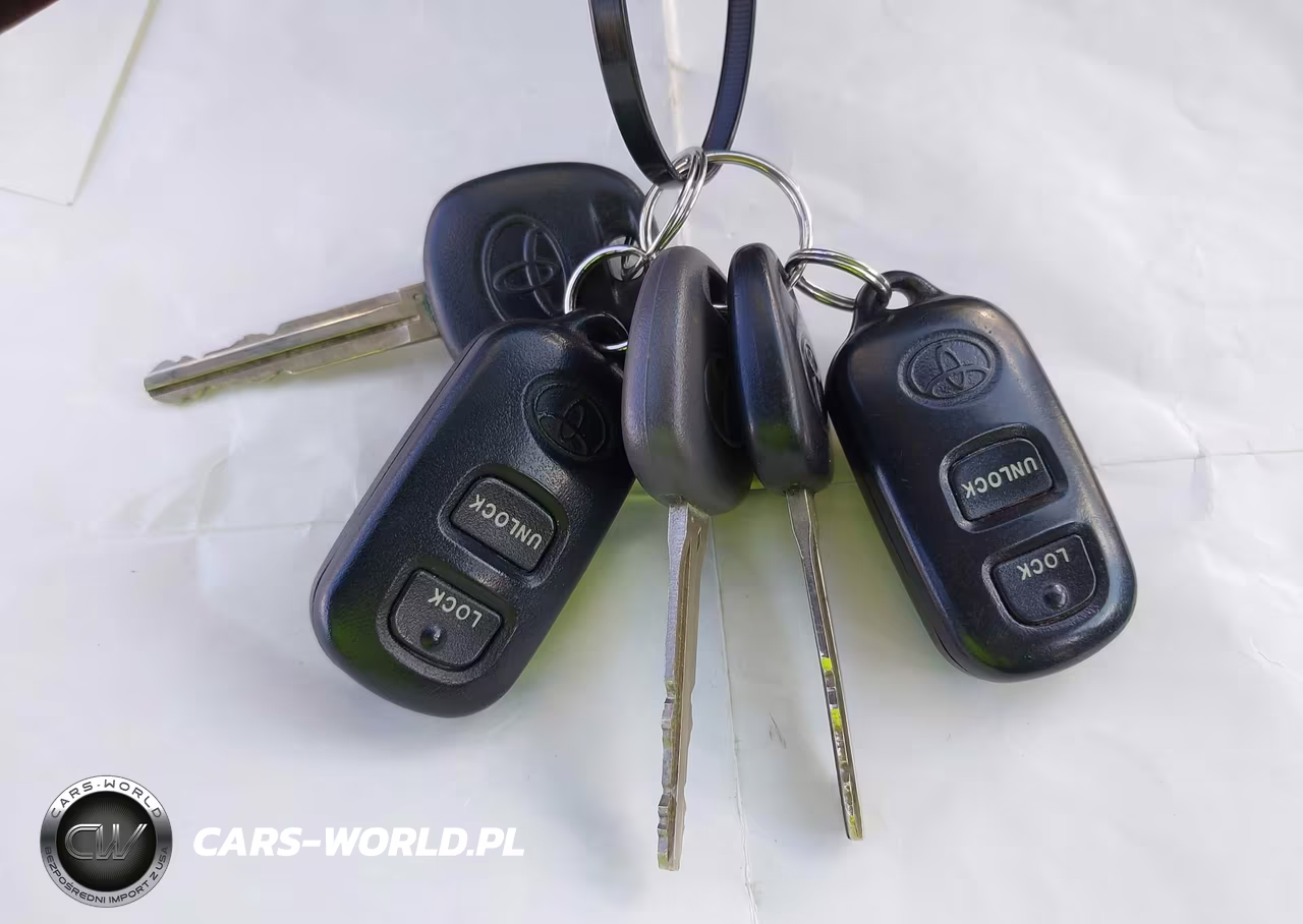 2007 Toyota Corolla Le VIN:2T1BR30E17C842258 - 11