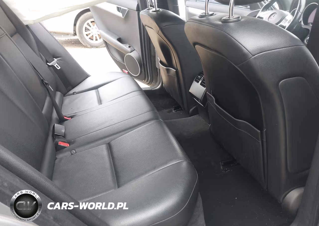 2013 Mercedes-Benz C 250 Sport VIN:WDDGF4HB2DA793091 - 8
