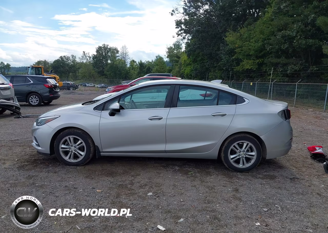 2018 Chevrolet Cruze Lt Auto VIN:1G1BE5SM2J7202248 - 15