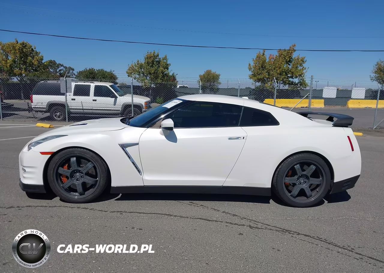 2015 Nissan Gt-R Premium VIN:JN1AR5EF4FM281308 - 14