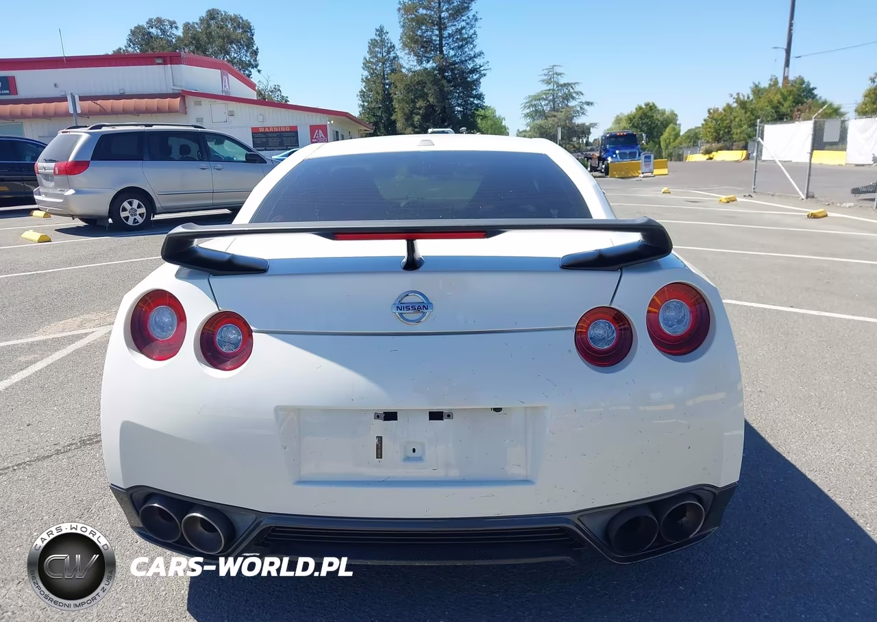 2015 Nissan Gt-R Premium VIN:JN1AR5EF4FM281308 - 16