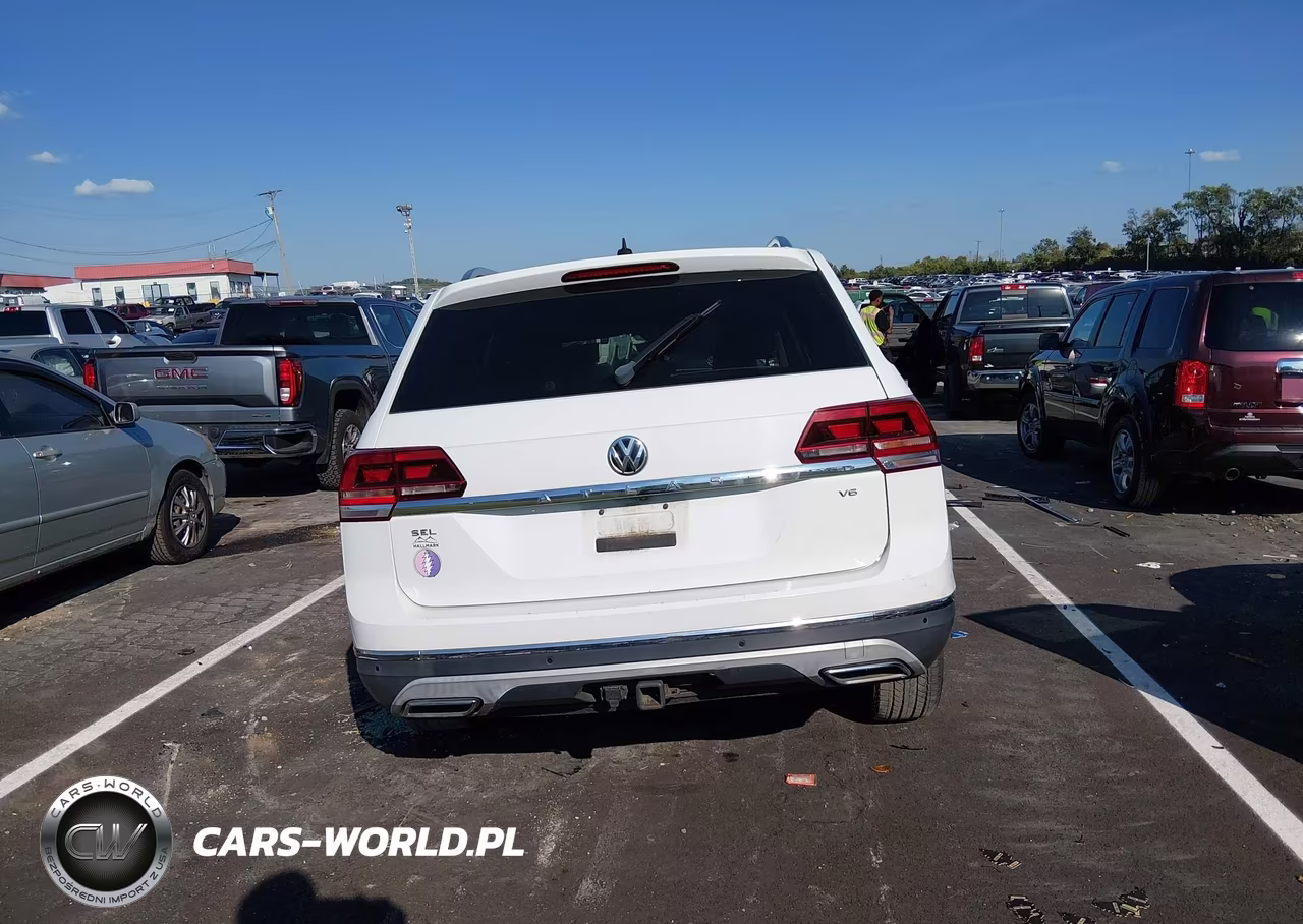 2018 Volkswagen Atlas 3.6L V6 Sel VIN:1V2ER2CA2JC508044 - 16