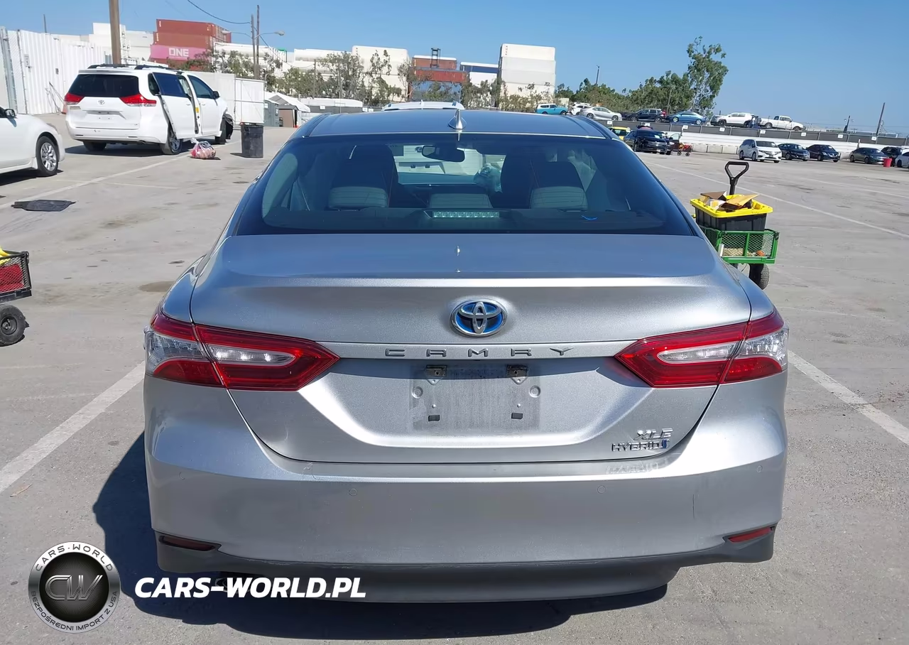 2020 Toyota Camry Xle Hybrid VIN:4T1F31AK5LU536619 - 16