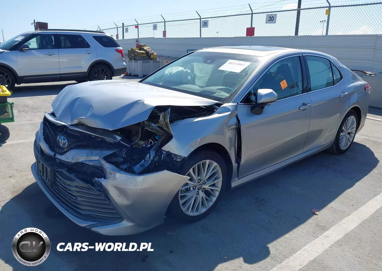2020 Toyota Camry Xle Hybrid VIN:4T1F31AK5LU536619 - 2