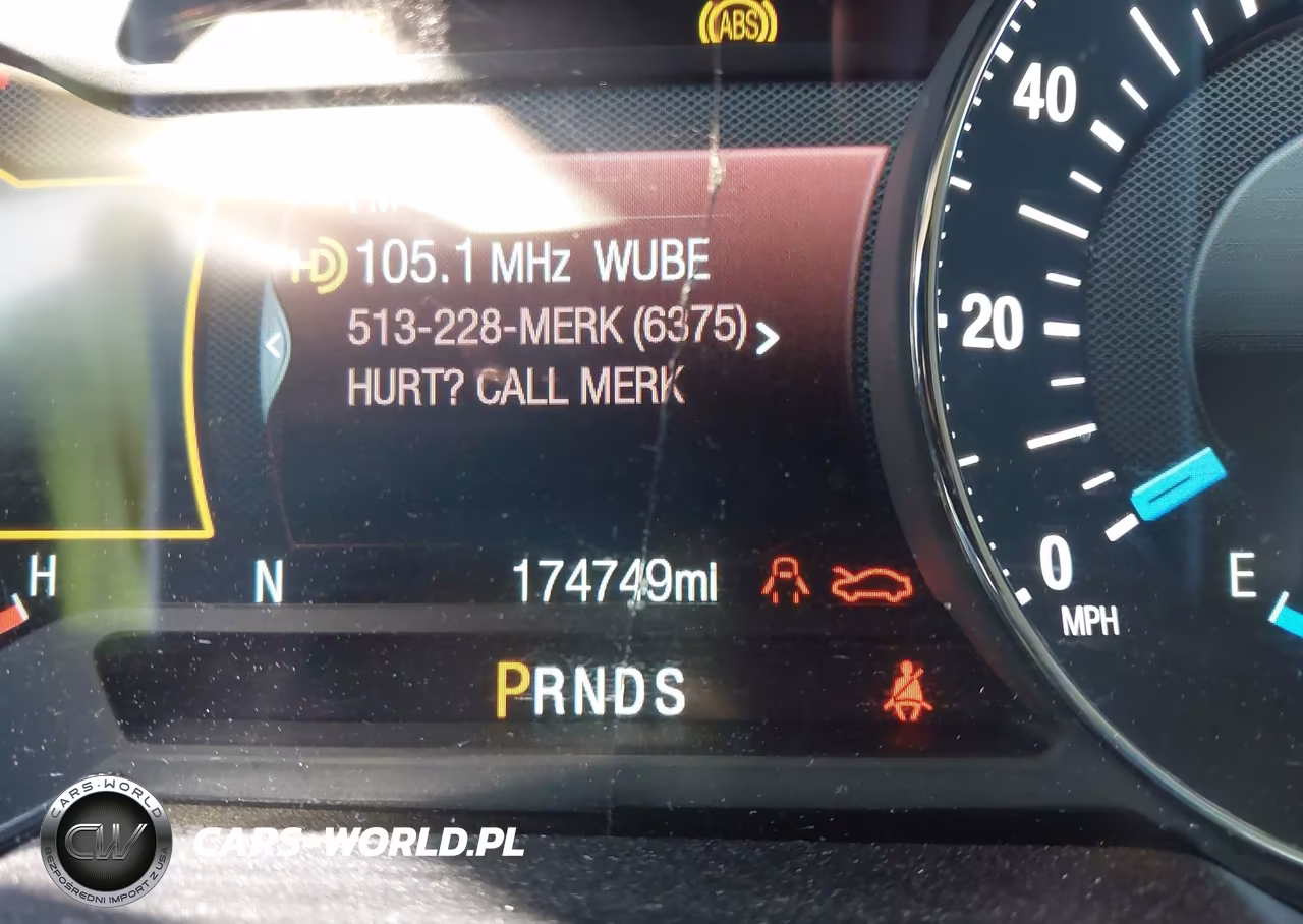 2016 Ford Explorer Platinum VIN:1FM5K8HT4GGA61233 - 16