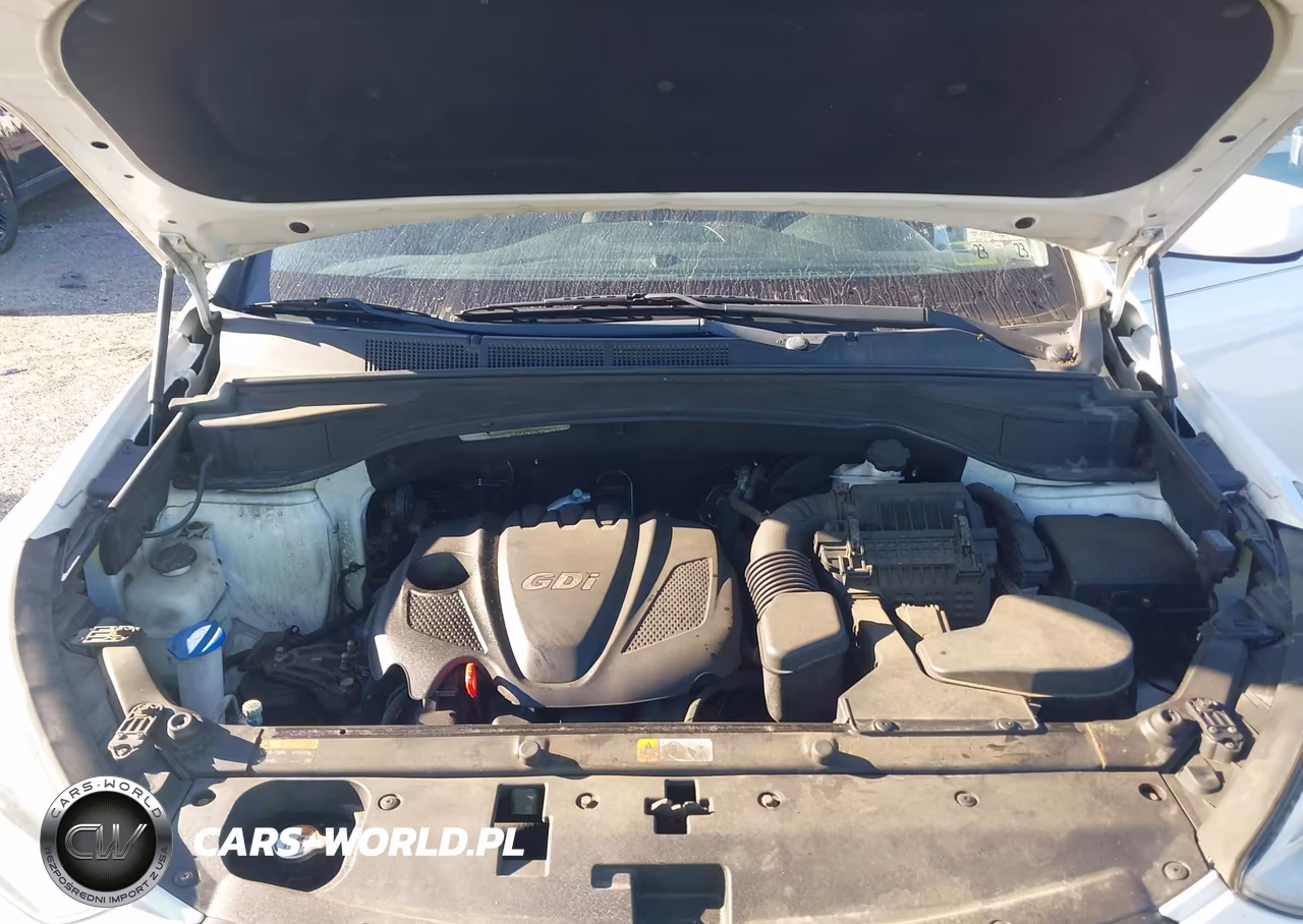 2015 Hyundai Santa Fe Sport 2.4L VIN:5XYZT3LB1FG297778 - 10