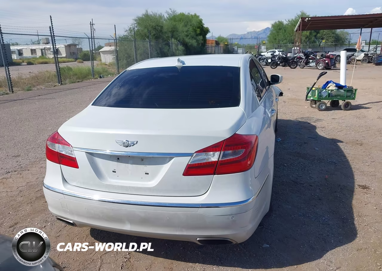 2012 Hyundai Genesis 4.6 VIN:KMHGC4DF9CU172760 - 17