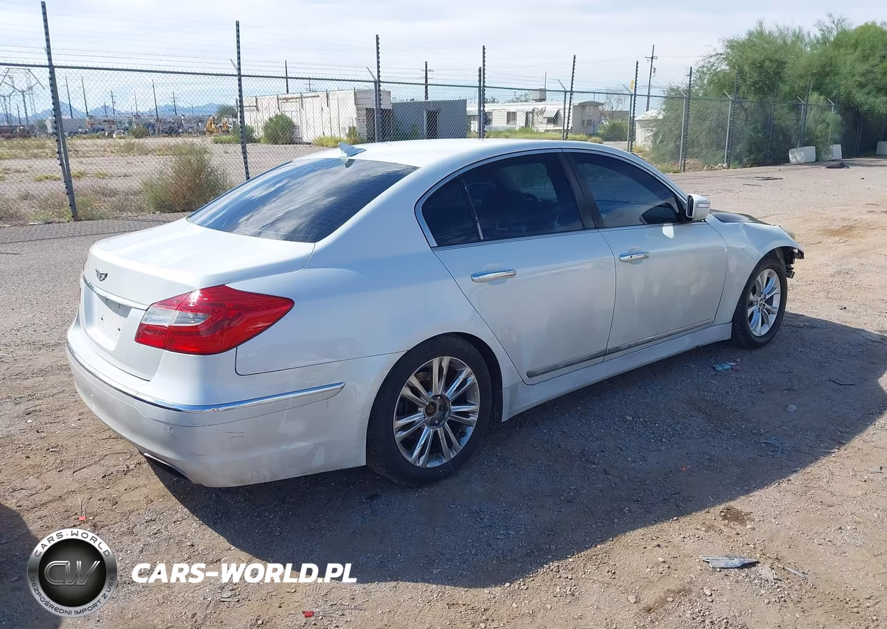 2012 Hyundai Genesis 4.6 VIN:KMHGC4DF9CU172760 - 4