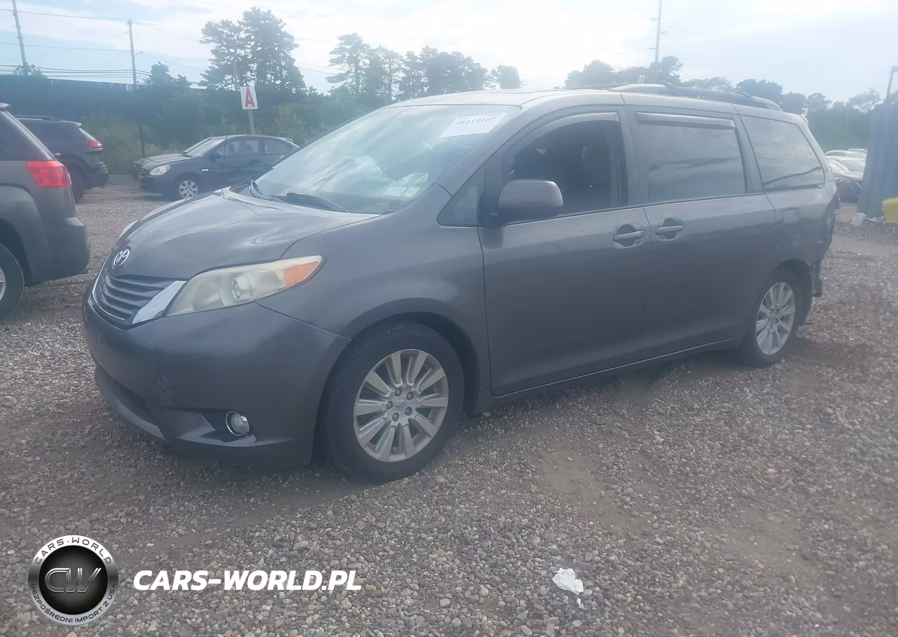 2013 Toyota Sienna Xle 7 Passenger VIN:5TDDK3DC6DS062359 - 2