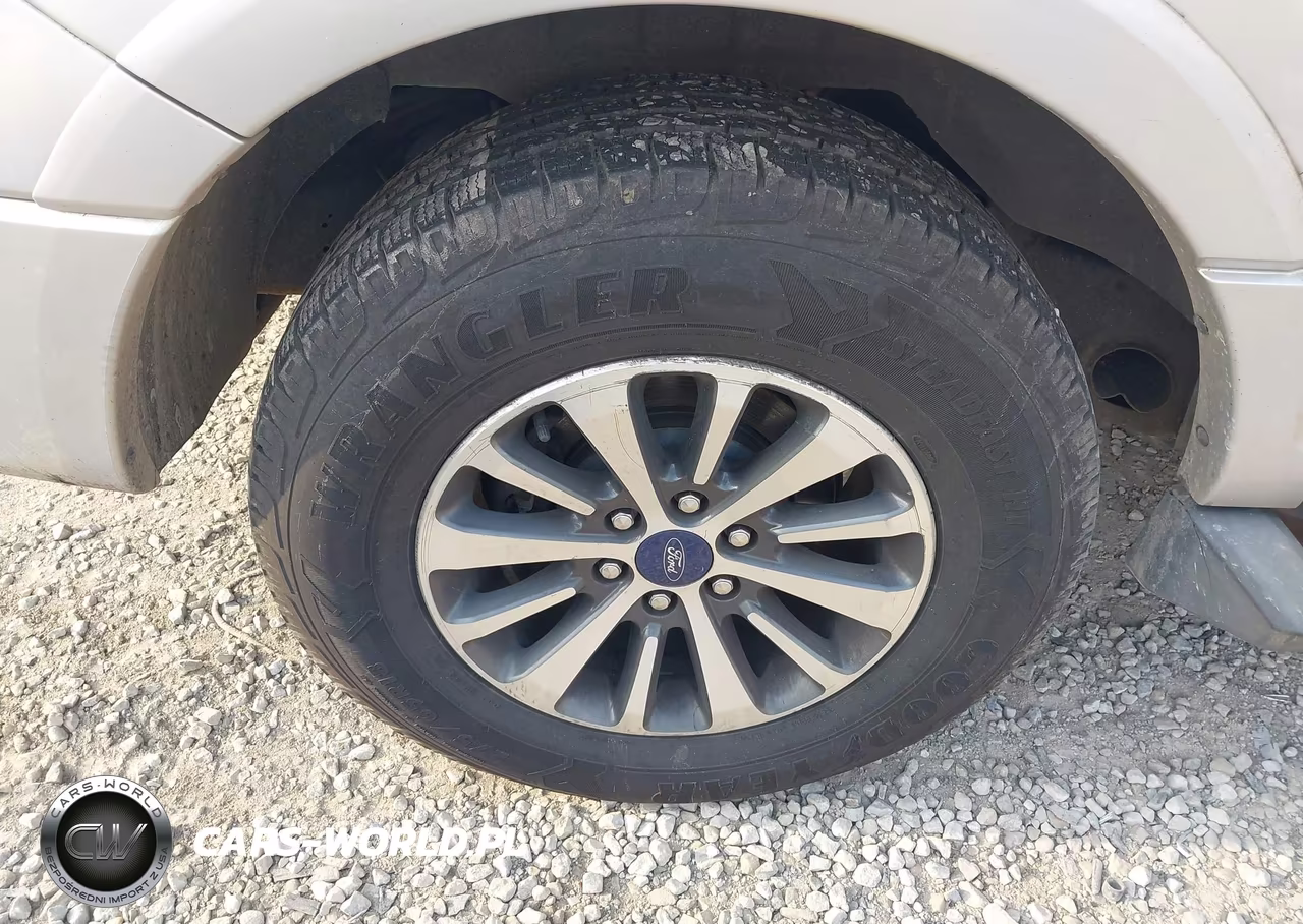 2015 Ford Expedition El Xlt VIN:1FMJK1JT2FEF13626 - 21