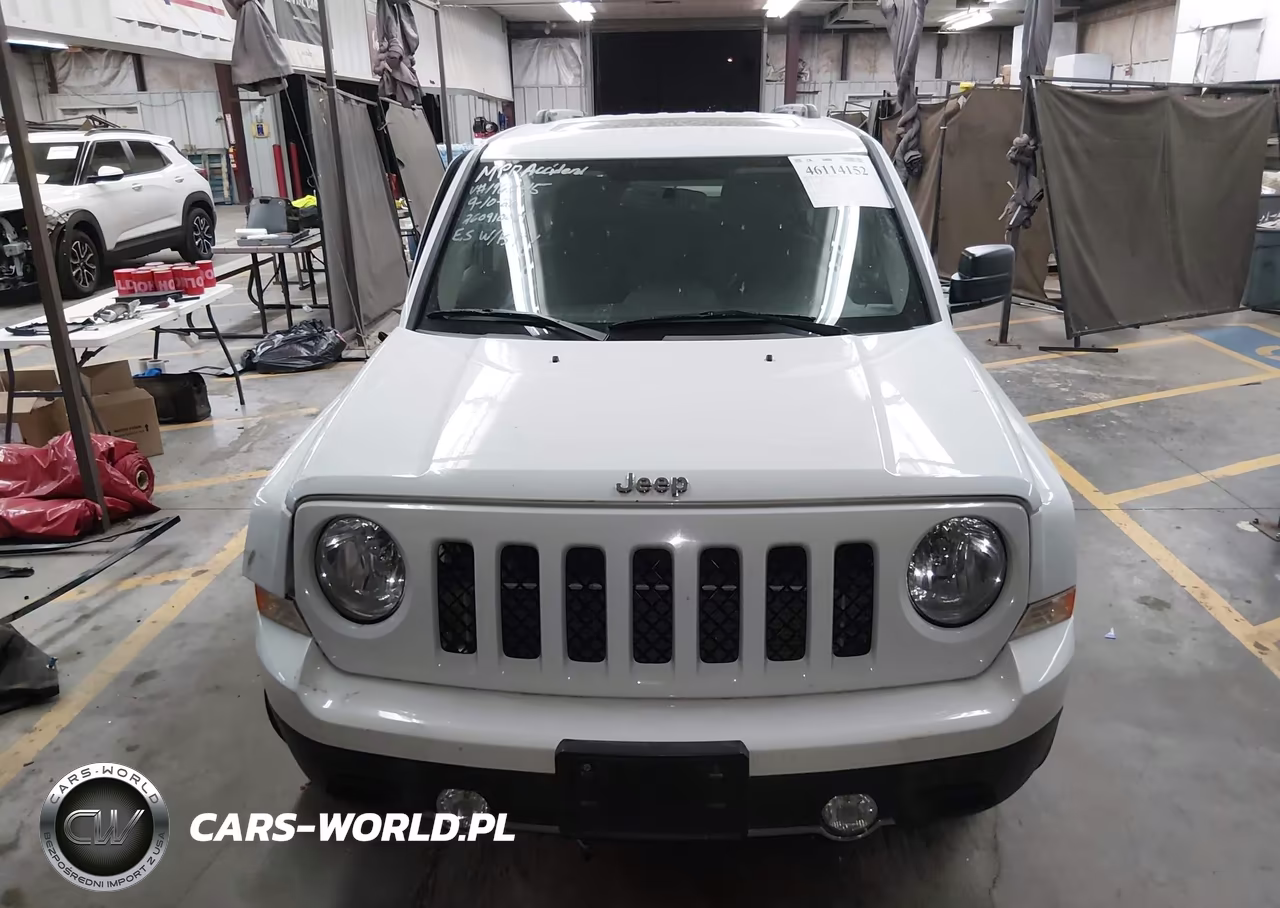 2017 Jeep Patriot High Altitude 4X4 VIN:1C4NJRFB6HD196045 - 12