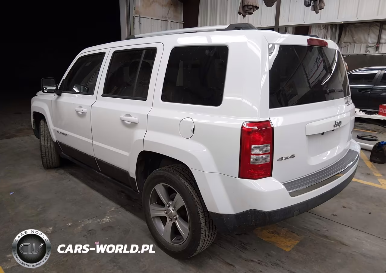 2017 Jeep Patriot High Altitude 4X4 VIN:1C4NJRFB6HD196045 - 3