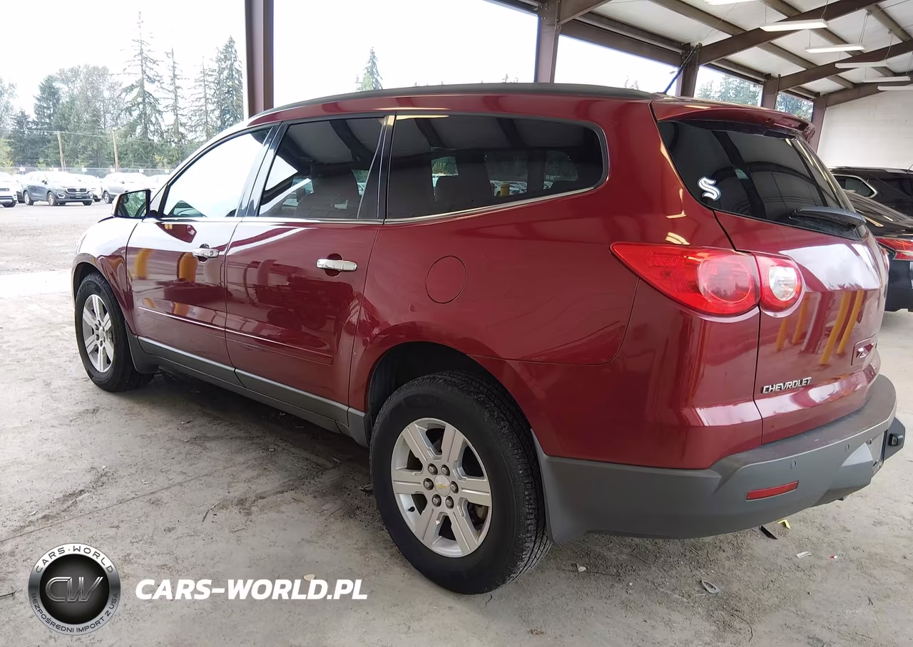 2010 Chevrolet Traverse Lt VIN:1GNLVGED6AJ205246 - 3