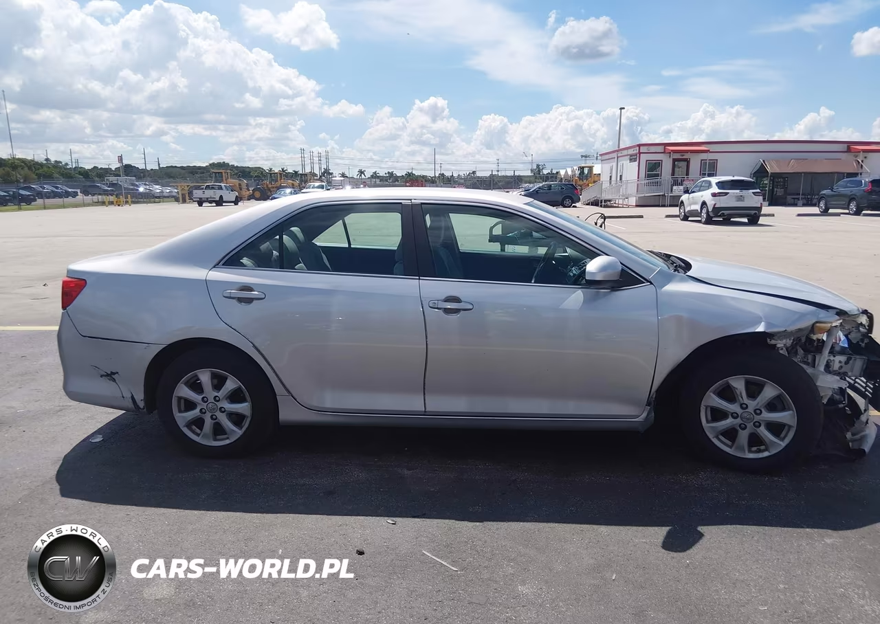 2012 Toyota Camry L VIN:4T1BF1FK3CU592041 - 12