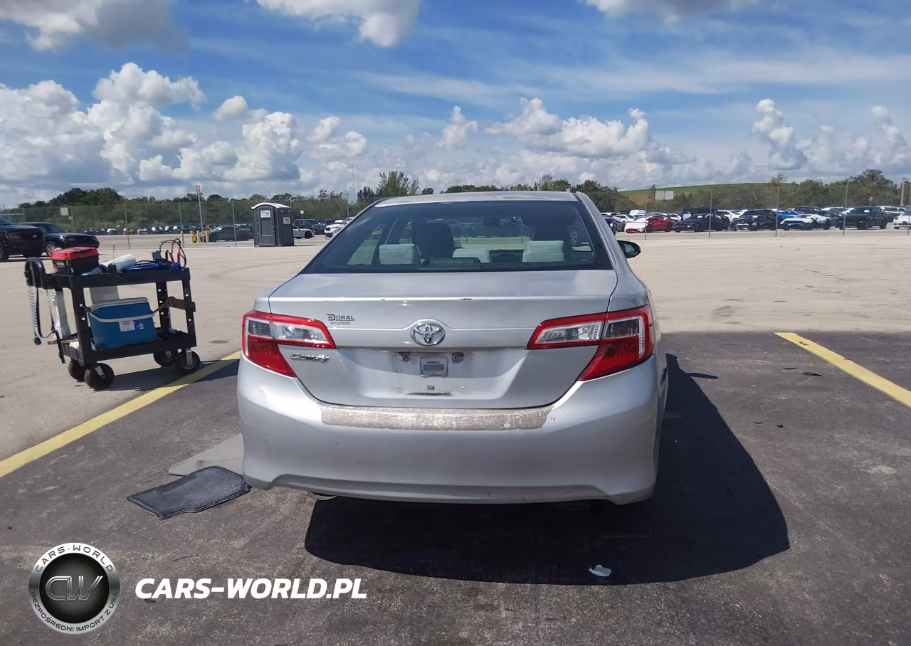 2012 Toyota Camry L VIN:4T1BF1FK3CU592041 - 15