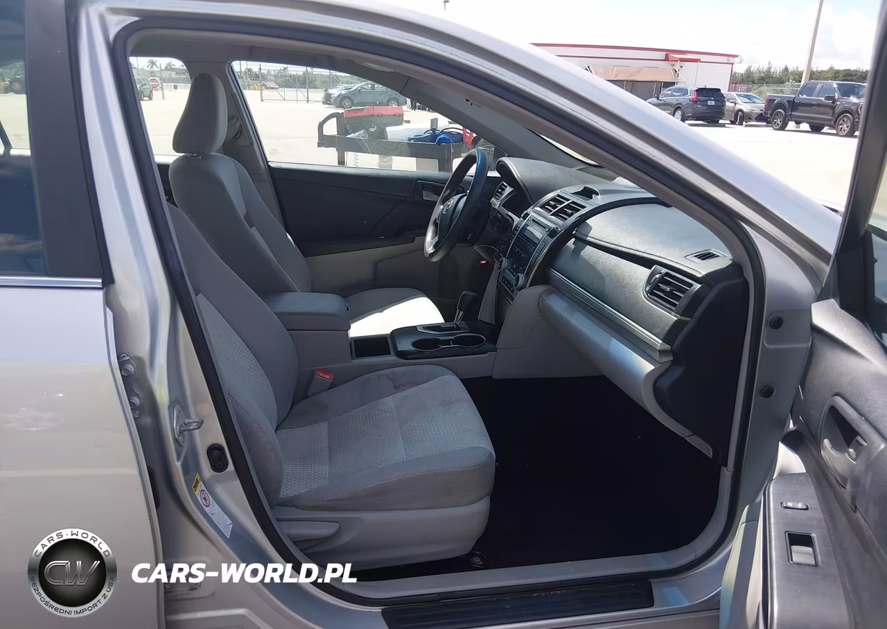 2012 Toyota Camry L VIN:4T1BF1FK3CU592041 - 5
