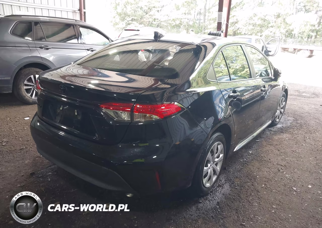 2023 Toyota Corolla Le VIN:JTDB4MEE7P3012566 - 4