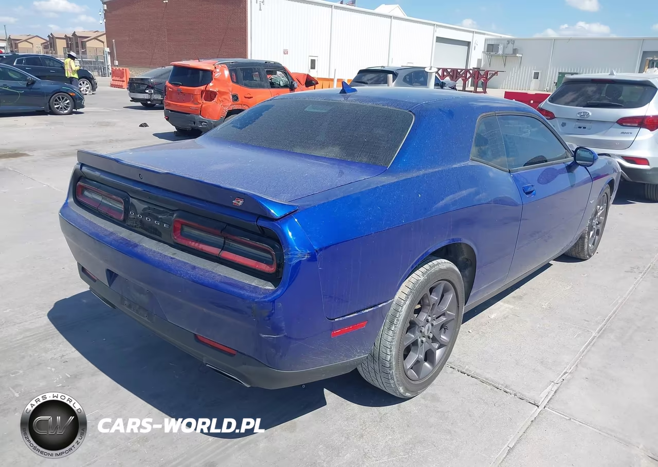 2018 Dodge Challenger Gt Awd VIN:2C3CDZGG6JH263300 - 4