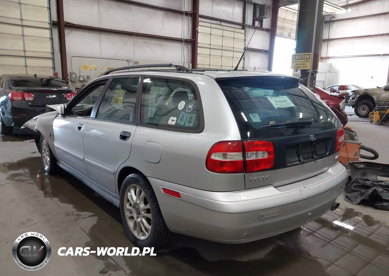 2003 Volvo V40 A VIN:YV1VW27573F980792 - 3
